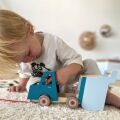 small foot Towing car dump truck