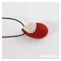 Live Jewellery - Necklace Tear red with permanent white flowers