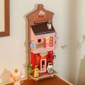 RoboTime Miniature house for hanging Post Office