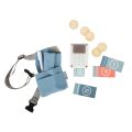 small foot Waiter Play Set