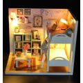 2Kids Toys miniature house Cheryl's room