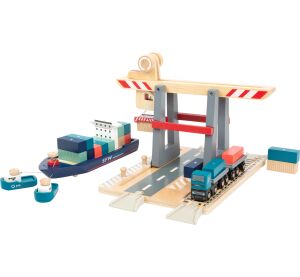 small foot Boat depot with accessories