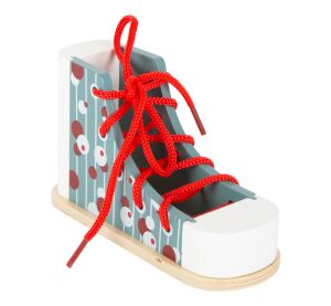 small foot Tie your shoelace