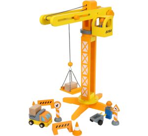 small foot Wooden crane with accessories