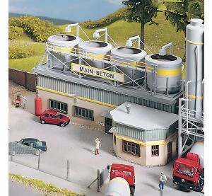 Piko Authentic Edition Main building with concrete mixers - 61130