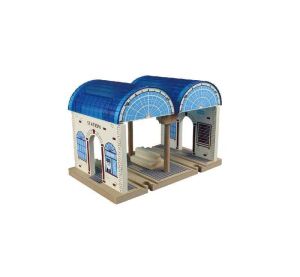 Maxim Wooden main station