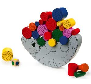 small foot Wooden motor game Balancing cat
