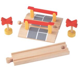 Maxim Wooden barriers and tracks