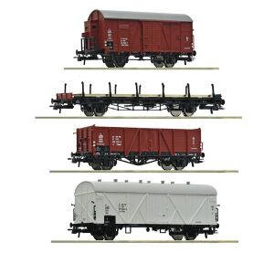 Roco Set of 4 freight wagons PKP - 6600101