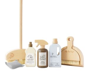 Le Toy Van Eco-friendly cleaning kit