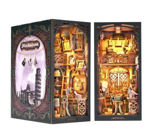2Kids Toys DIY Book Nook Miniature House Photographer’s Den