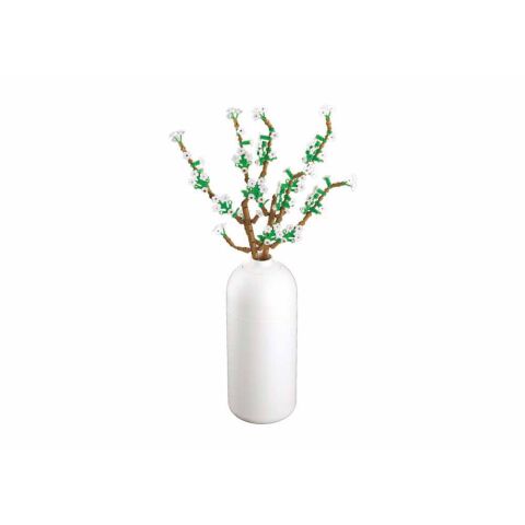 Sluban Flowers M38-B1101-15 Fountain in a vase