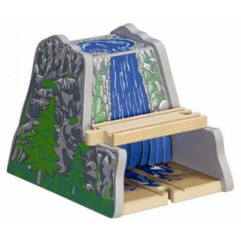 Maxim Wooden tunnel with waterfall